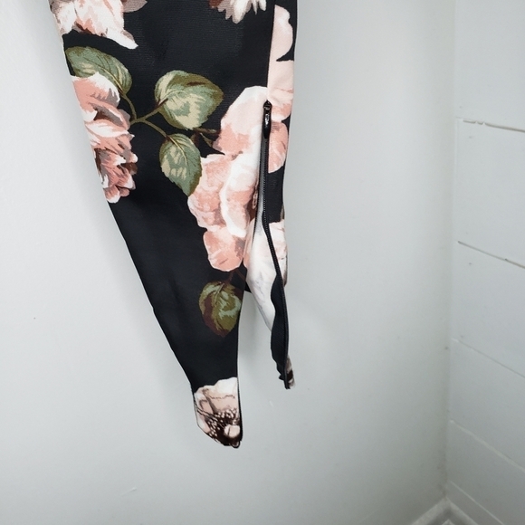 WEIV Where Everyone Is A visionary Floral Track Suit Large - Picture 8 of 11